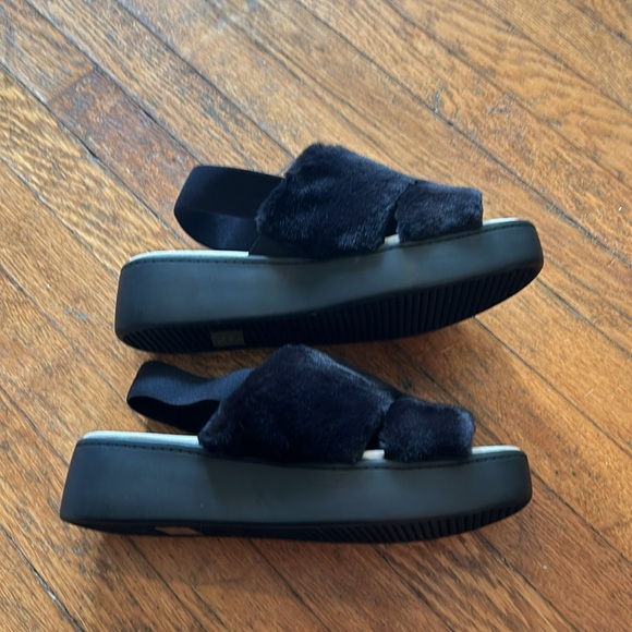 Anne Klein Sandal - Picture 3 of 5